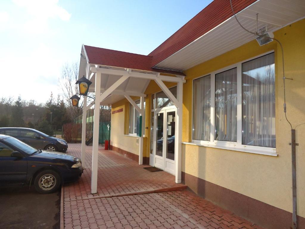 Invest Vendeghaz Bed & Breakfast Eger Exterior photo